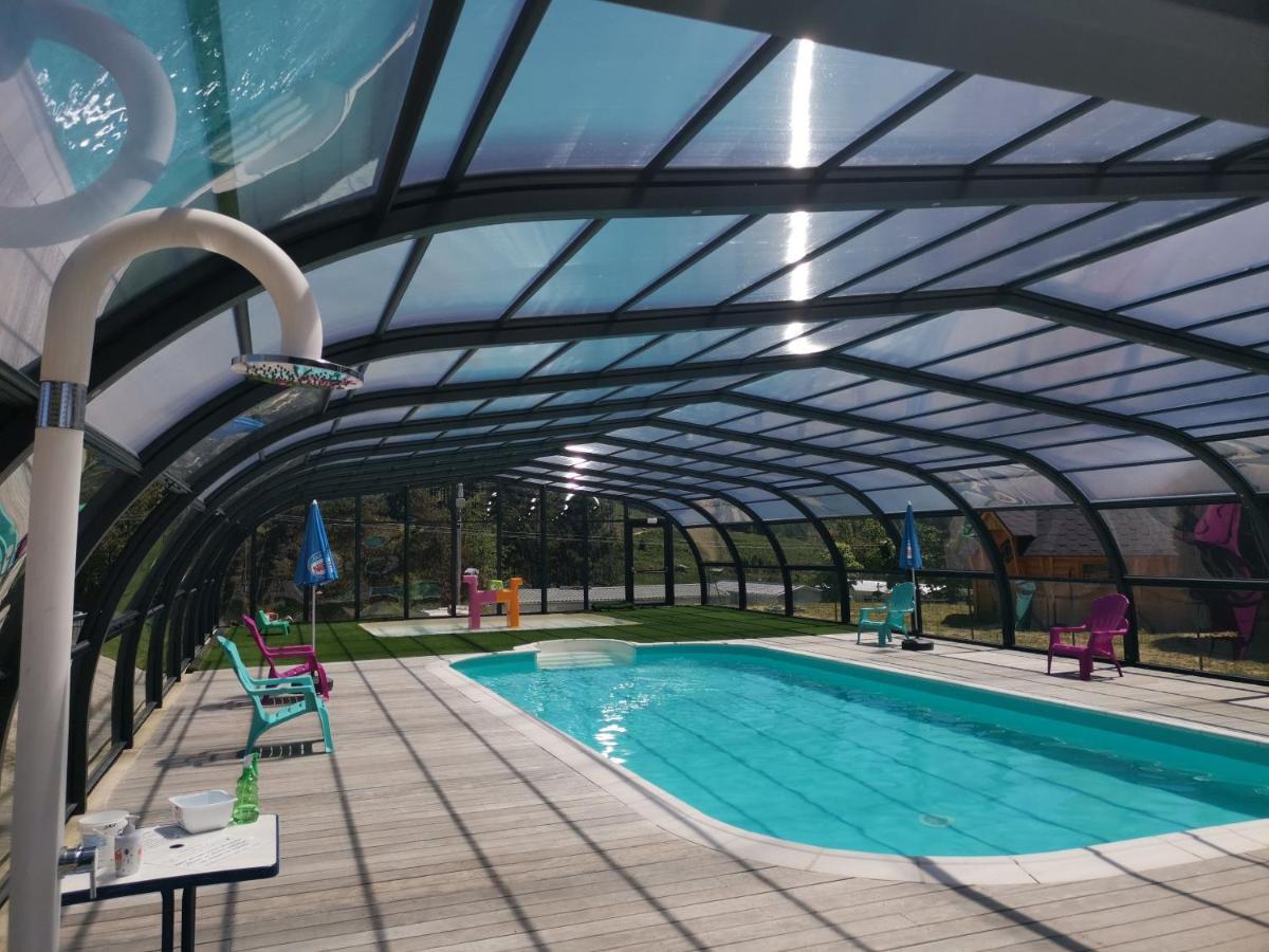 Camping " Le Grun De Chignore" Vollore-Ville Kültér fotó